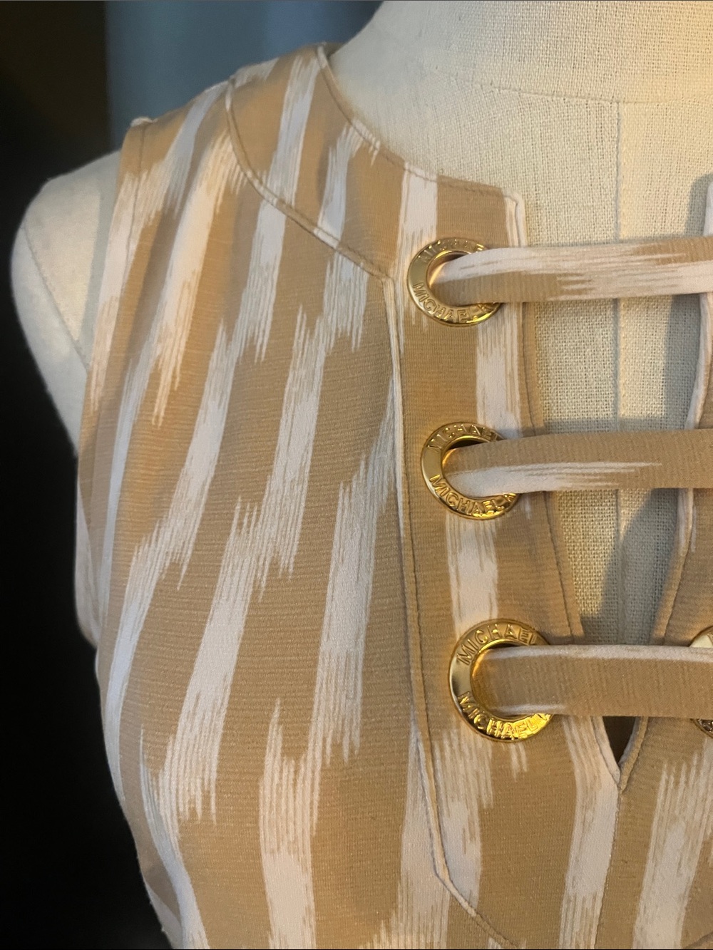Michael Kors - Picture 2 of 10